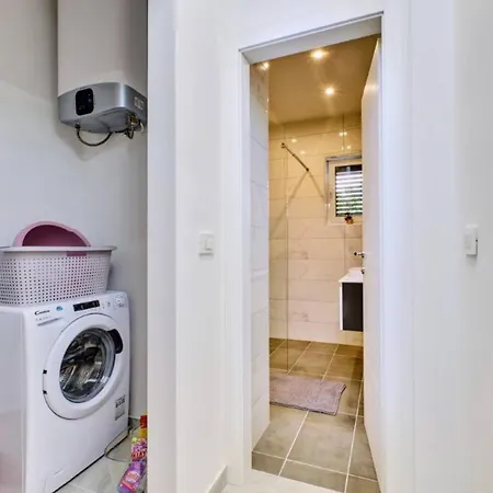 Apartment Beautiful New Blaz Mali Losinj