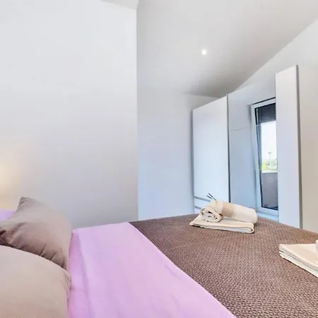 Beautiful New Blaz Apartment Mali Losinj